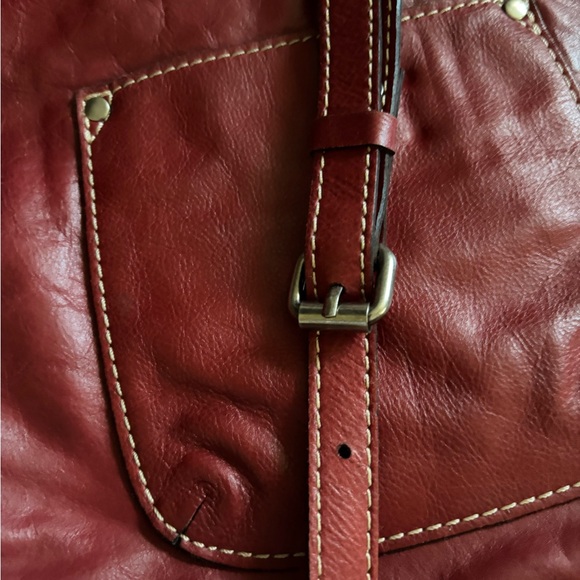 Patricia Nash Carrara fringe crossbody bag berry red - Picture 5 of 8